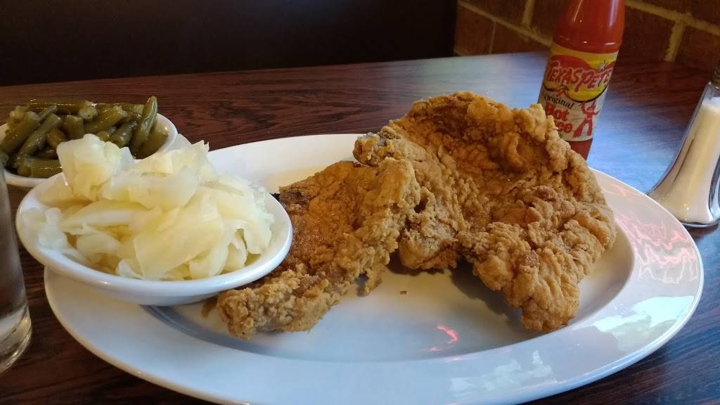 Corner Cafe & Catering | restaurant | 11200 Nations Ford Rd, Pineville, NC 28134, USA | 7045882447 OR +1 704-588-2447