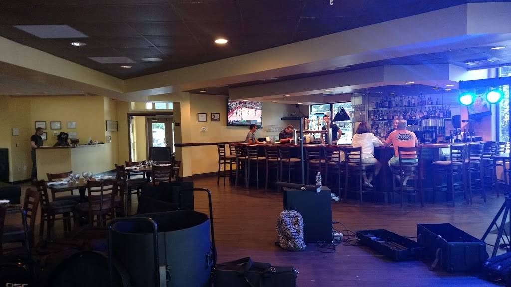 B2 Bistro + Bar | restaurant | 230 Washington Pl, North Brunswick Township, NJ 08902, USA | 7322973803 OR +1 732-297-3803