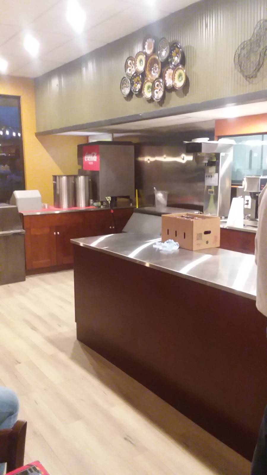 Sopapilla Express | restaurant | 1655 N 21st St, Newark, OH 43055, USA | 7403667597 OR +1 740-366-7597