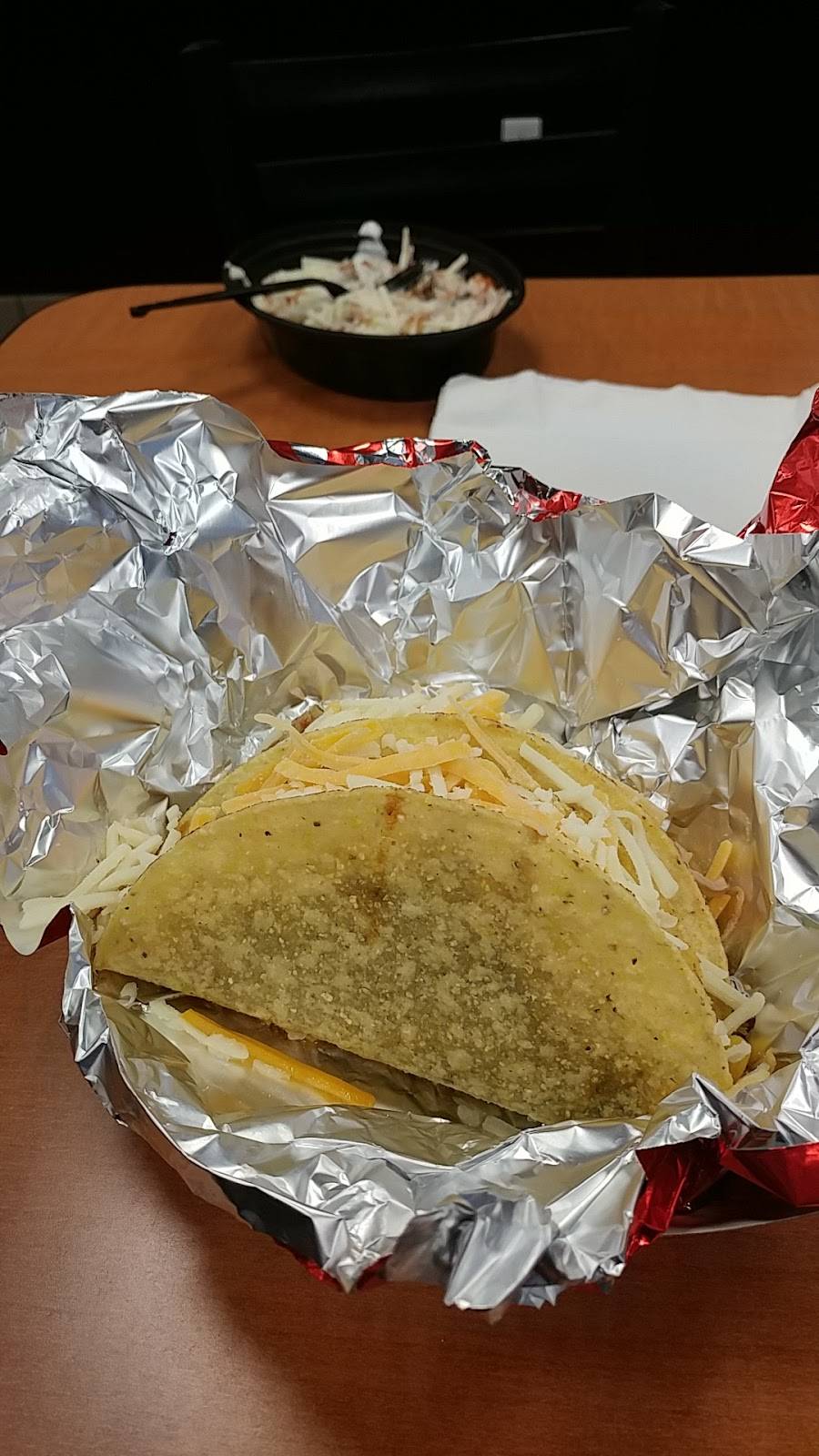 Hot Head Burritos | restaurant | 929 Chillicothe St, Portsmouth, OH 45662, USA | 7405291871 OR +1 740-529-1871