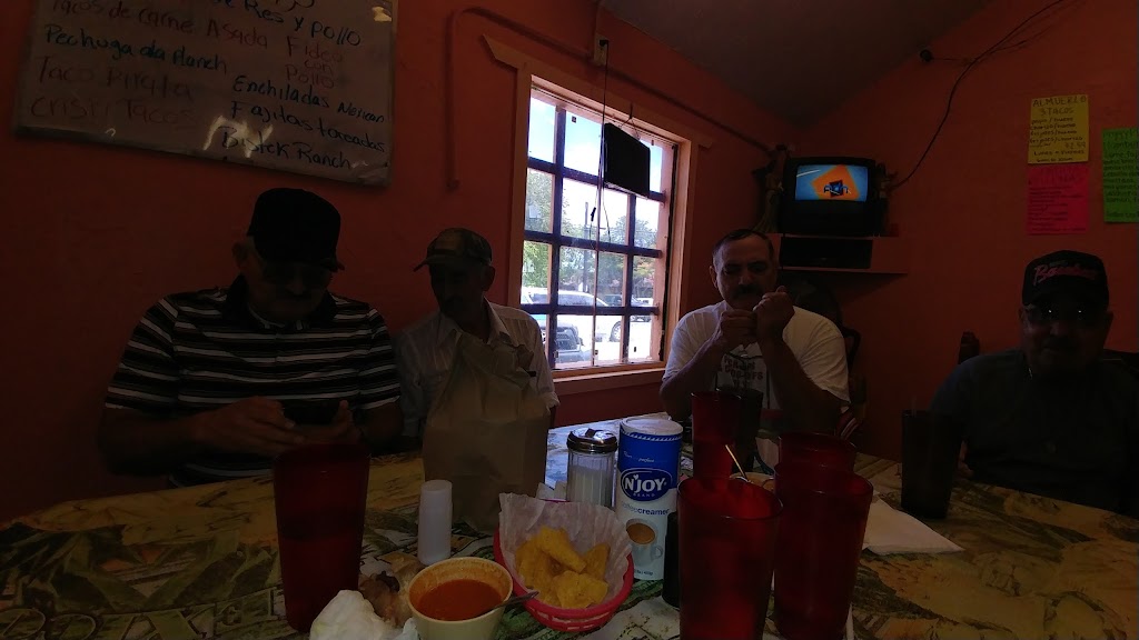 Restaurant MariChuys | restaurant | 203 S Bridge Ave, Weslaco, TX 78596, USA | 9569731725 OR +1 956-973-1725