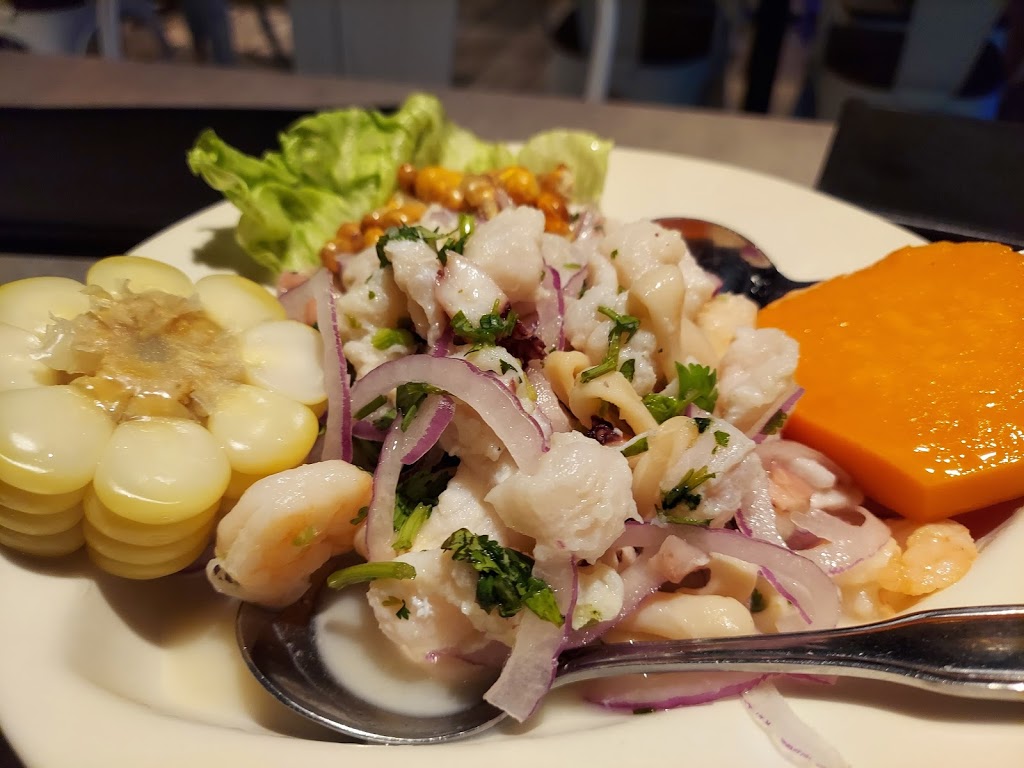 Totoritas Restaurant | restaurant | 555 S Federal Hwy, Pompano Beach, FL 33062, USA | 7542468685 OR +1 754-246-8685