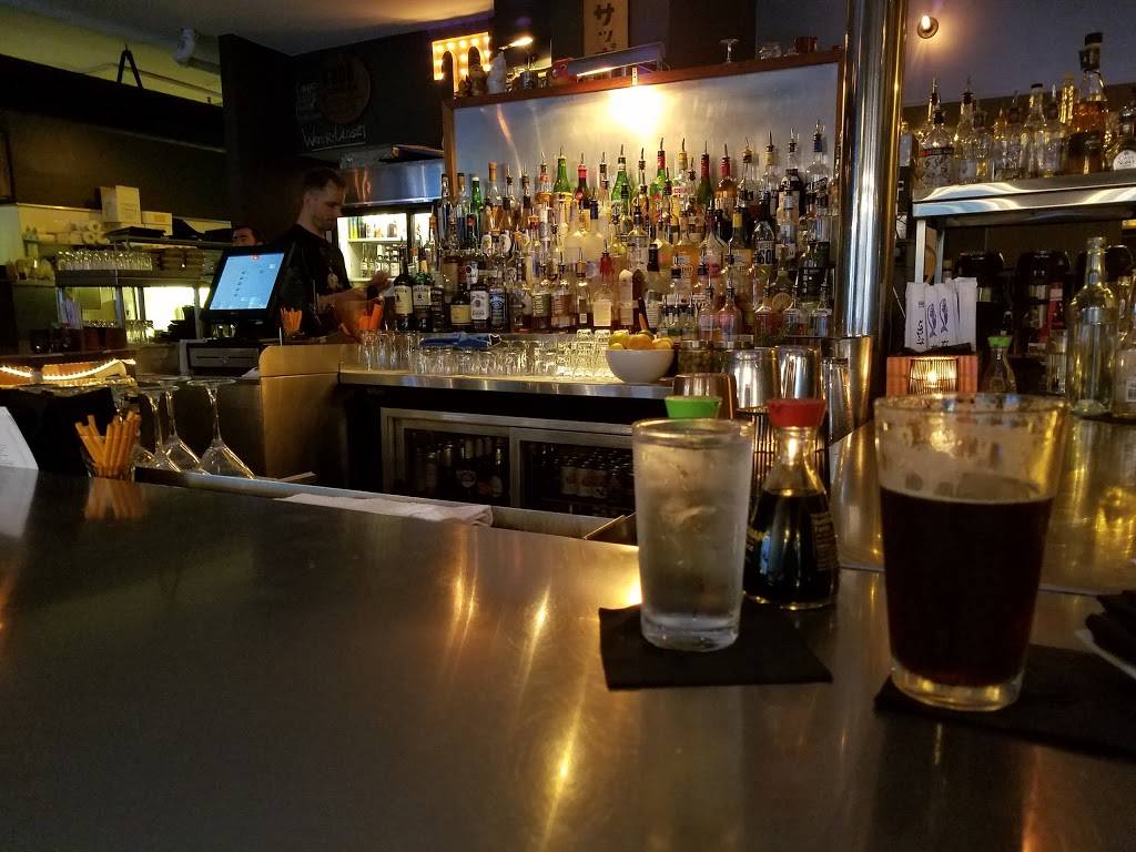 Tsunami | restaurant | 51 West St, Annapolis, MD 21401, USA | 4109909868 OR +1 410-990-9868