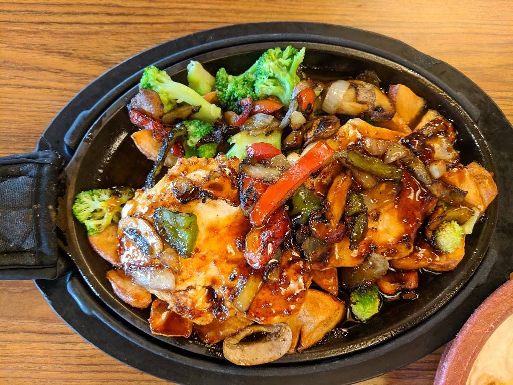 Dennys | restaurant | 1012 Saxon Blvd, Orange City, FL 32763, USA | 3864561042 OR +1 386-456-1042