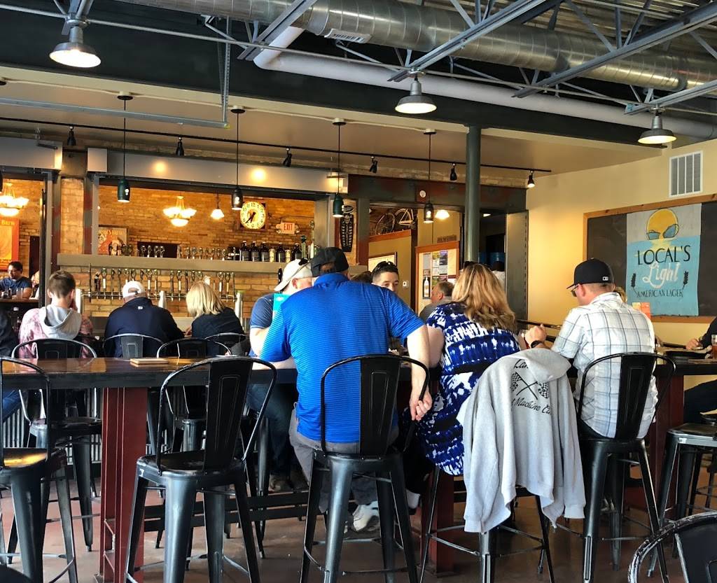 Shorts Brewing Company Bellaire Pub | restaurant | 121 N Bridge St, Bellaire, MI 49615, USA | 2314982300 OR +1 231-498-2300