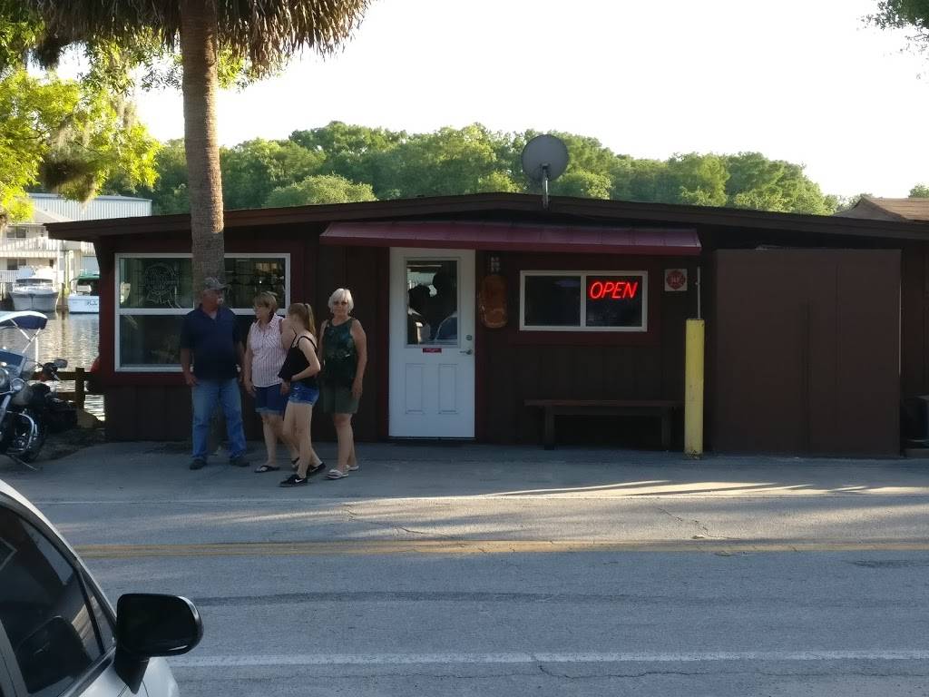 Shady Oak Restaurant | restaurant | 2984 W New York Ave, DeLand, FL 32720, USA | 3867349715 OR +1 386-734-9715