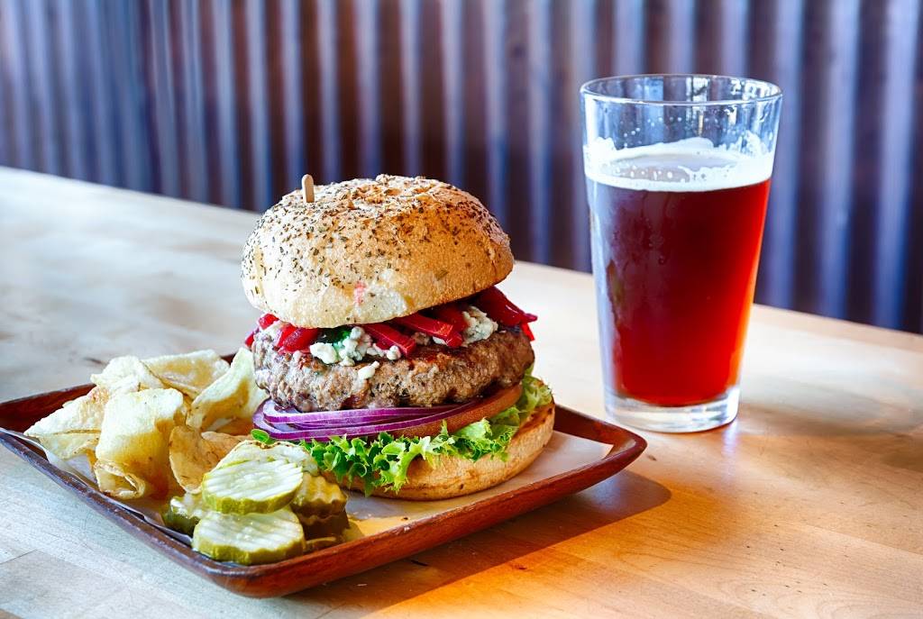 Bare Back Grill | restaurant | 4640 Mission Blvd, San Diego, CA 92109, USA | 8582747117 OR +1 858-274-7117