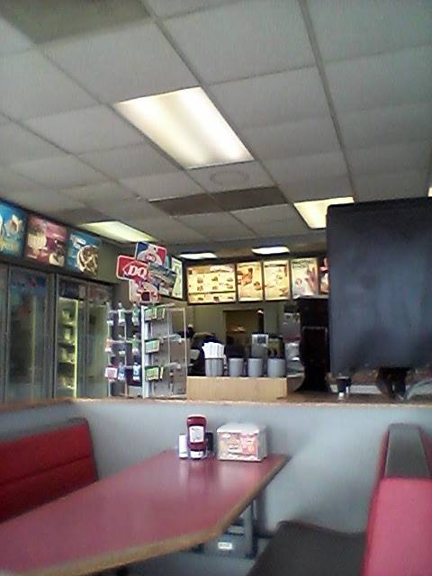 Dairy Queen | restaurant | 1710 Georgesville Square Dr, Columbus, OH 43228, USA | 6148707255 OR +1 614-870-7255