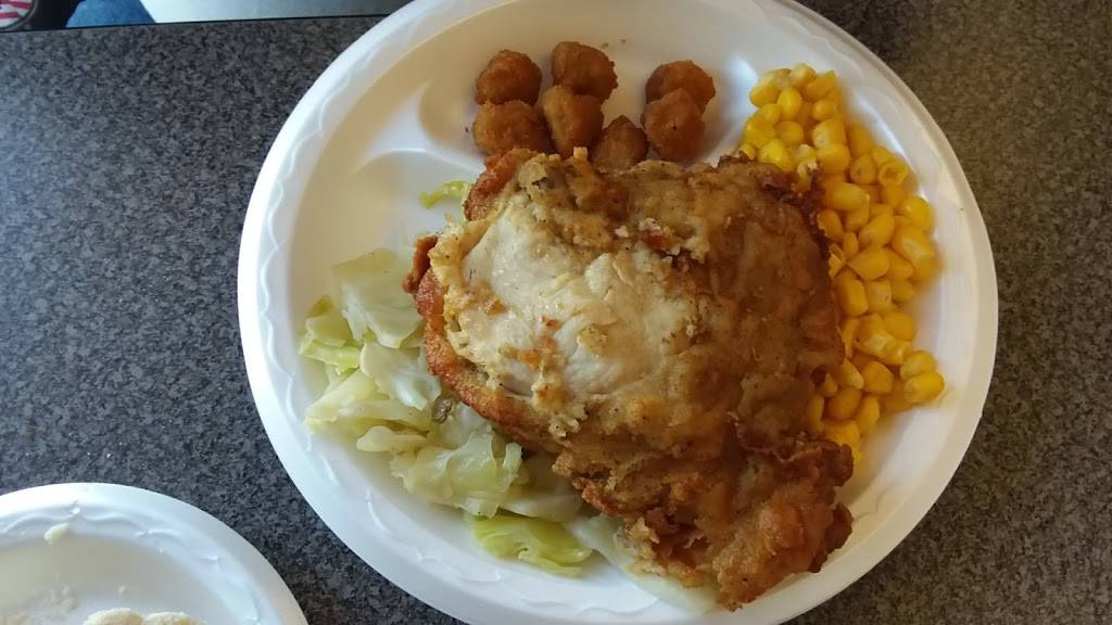 KFC | restaurant | 2000 Lafayette Ave, Terre Haute, IN 47805, USA | 8124660816 OR +1 812-466-0816