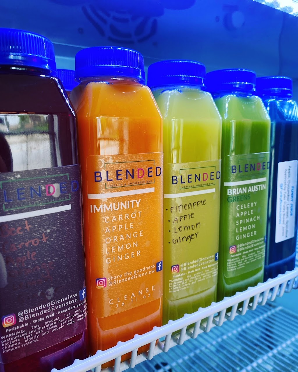 Blended Health & Smoothie Bar | restaurant | 2002 Central St, Evanston, IL 60201, USA | 8474250111 OR +1 847-425-0111