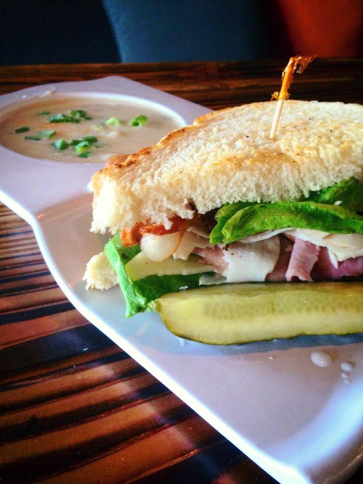 Rockaway Bar & Grill | restaurant | 326 NE Camano Dr, Camano, WA 98282, USA | 3609268920 OR +1 360-926-8920