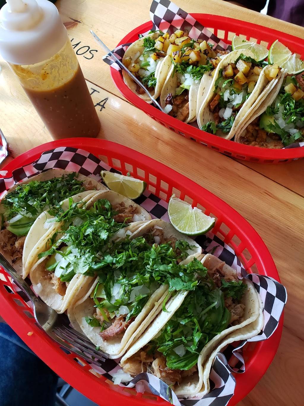 TACO TRUNP | restaurant | 388 Rue Saint-Zotique E, Montréal, QC H2S 1L7, Canada | 5148349124 OR +1 514-834-9124