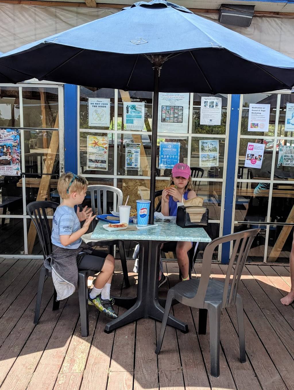 The Spot | restaurant | 389 Linden Ave, Carpinteria, CA 93013, USA | 8056846311 OR +1 805-684-6311