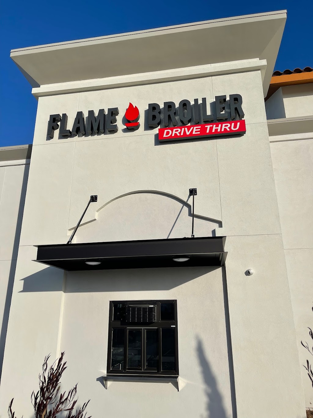Flame Broiler | restaurant | 9815 Panama Ln Suite 100, Bakersfield, CA 93311, USA | 6614361242 OR +1 661-436-1242