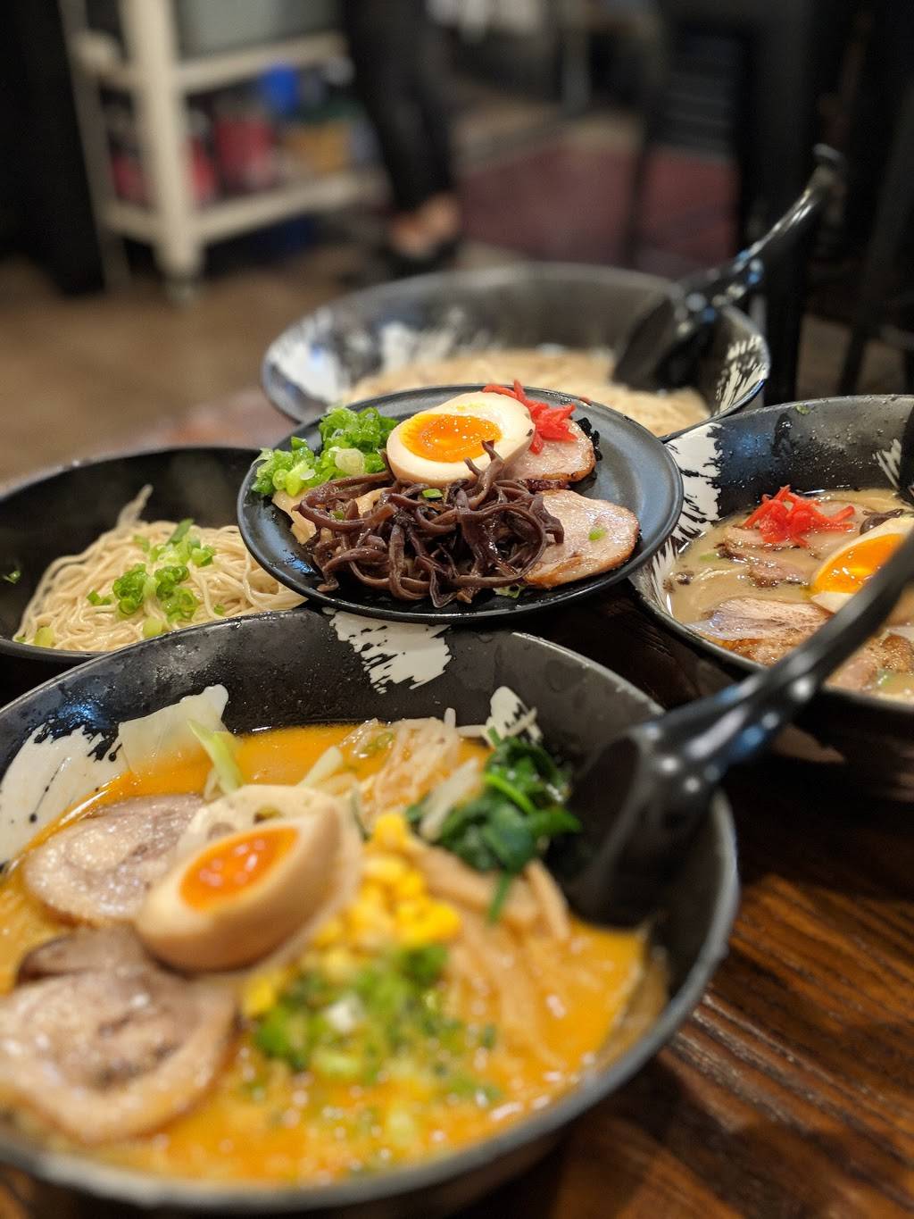 Ramen Hiroshi | restaurant | 1633 Bonanza St, Walnut Creek, CA 94596, USA | 9259420664 OR +1 925-942-0664