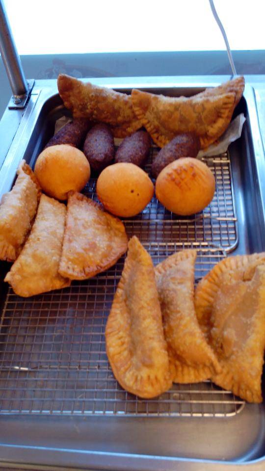 Rico Pollo Dominican food | restaurant | 223 Monroe St, Passaic, NJ 07055, USA | 9737772761 OR +1 973-777-2761