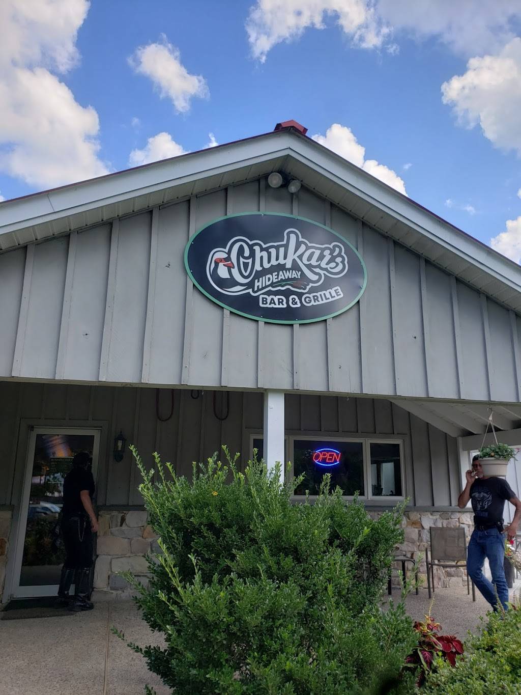ChuKars Hideaway Bar & Grille | restaurant | 1414 Moselem Spring Rd, Hamburg, PA 19526, USA | 6105626749 OR +1 610-562-6749