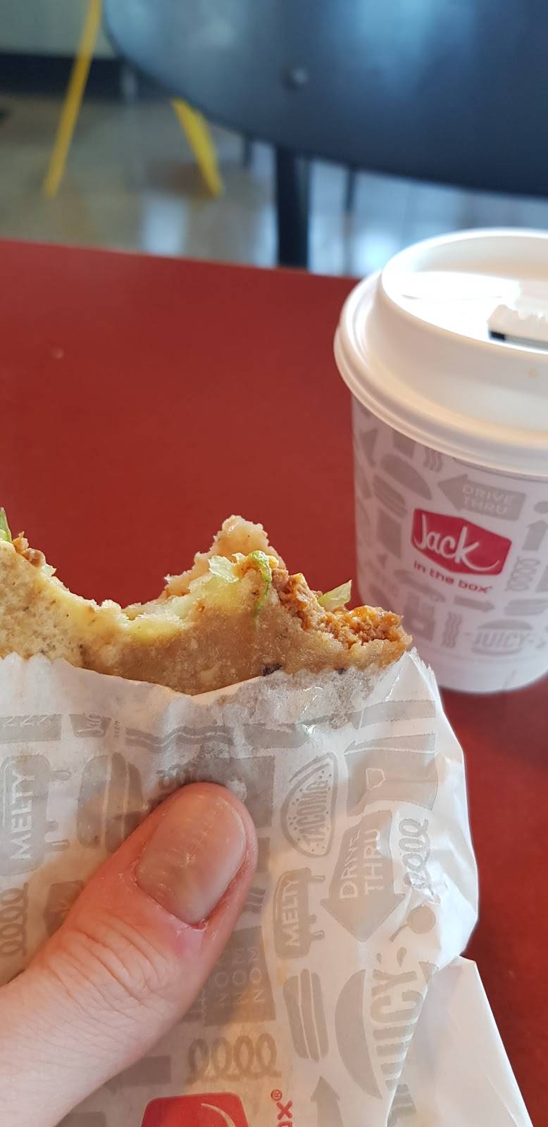 Jack in the Box | restaurant | 6555 N Indian Canyon Dr, North Palm Springs, CA 92258, USA | 7602510206 OR +1 760-251-0206