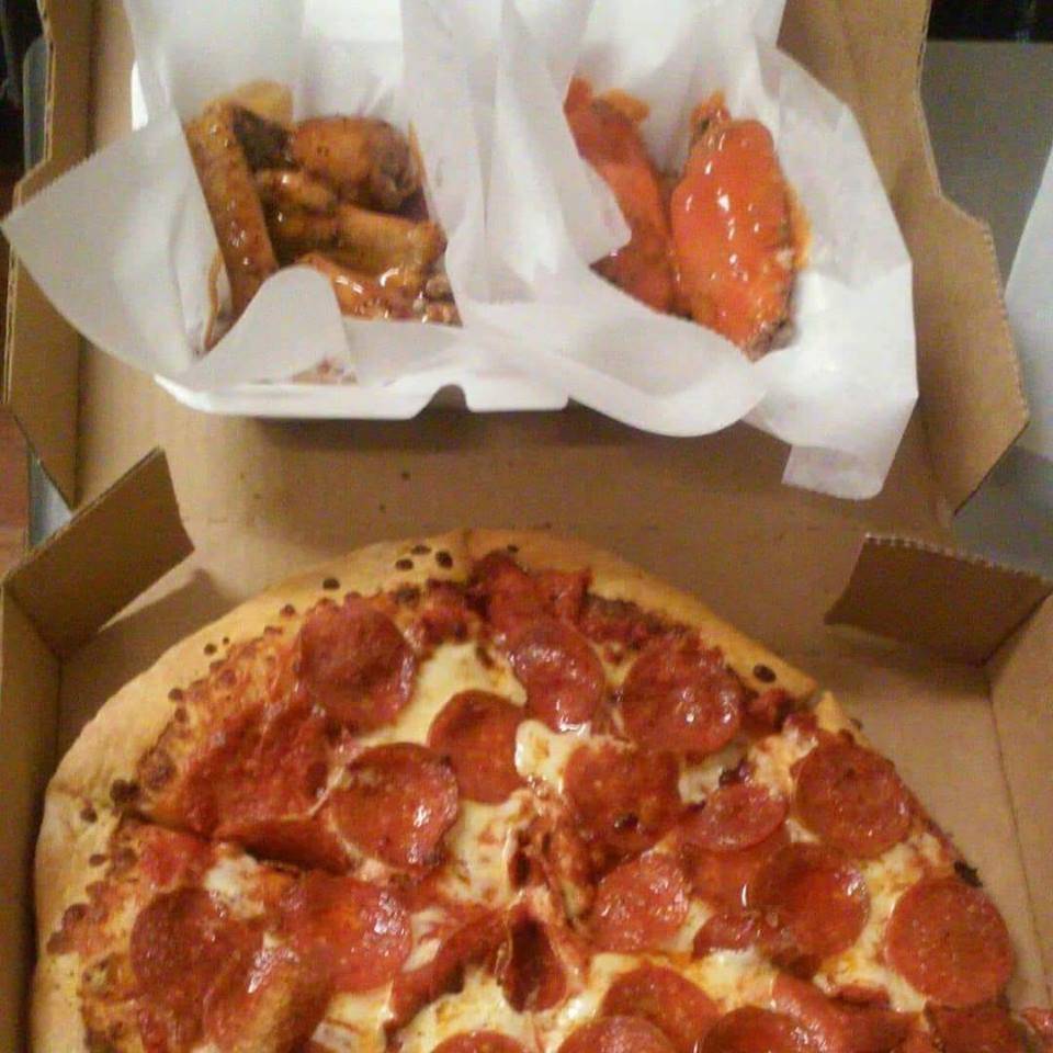 Pepperoni Rays Cafe | restaurant | 5339 Franklin Ave, New Orleans, LA 70122, USA | 5042814220 OR +1 504-281-4220