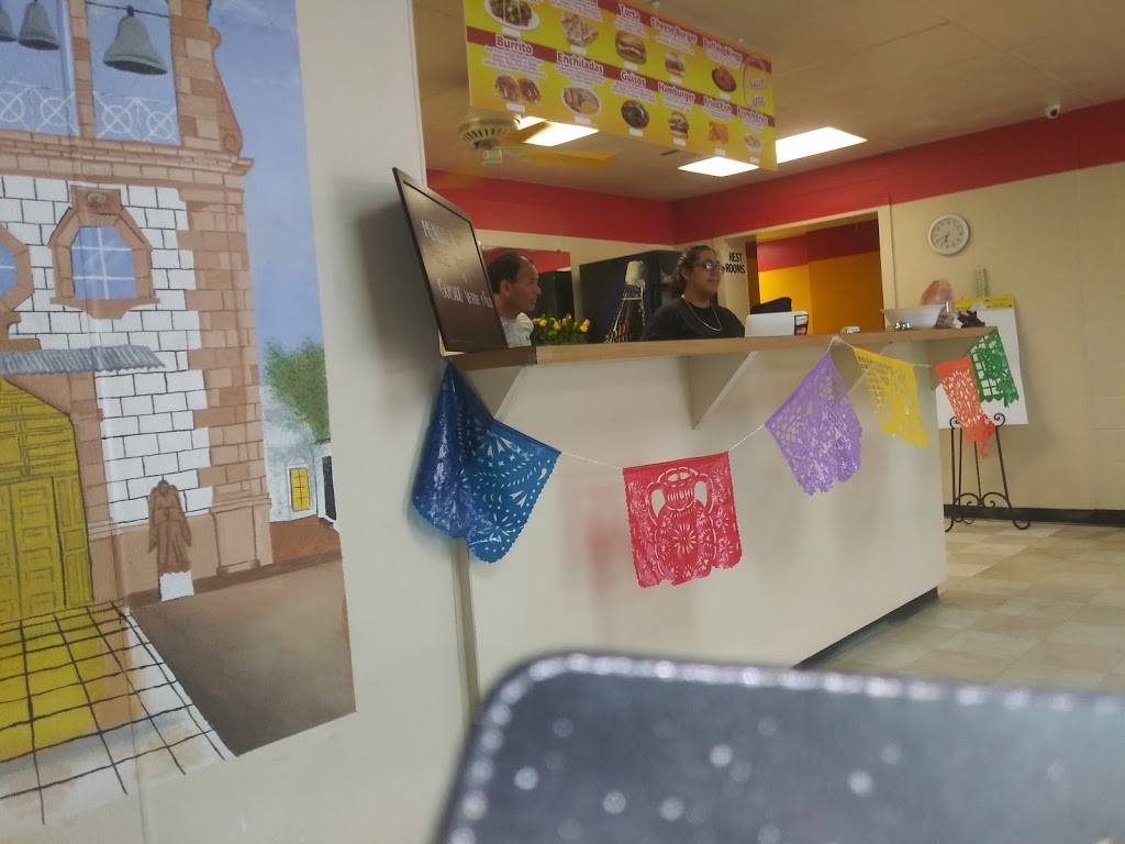 Lunch Time Restaurant | restaurant | 5012 Sharp St, Dallas, TX 75247, USA | 4693720646 OR +1 469-372-0646