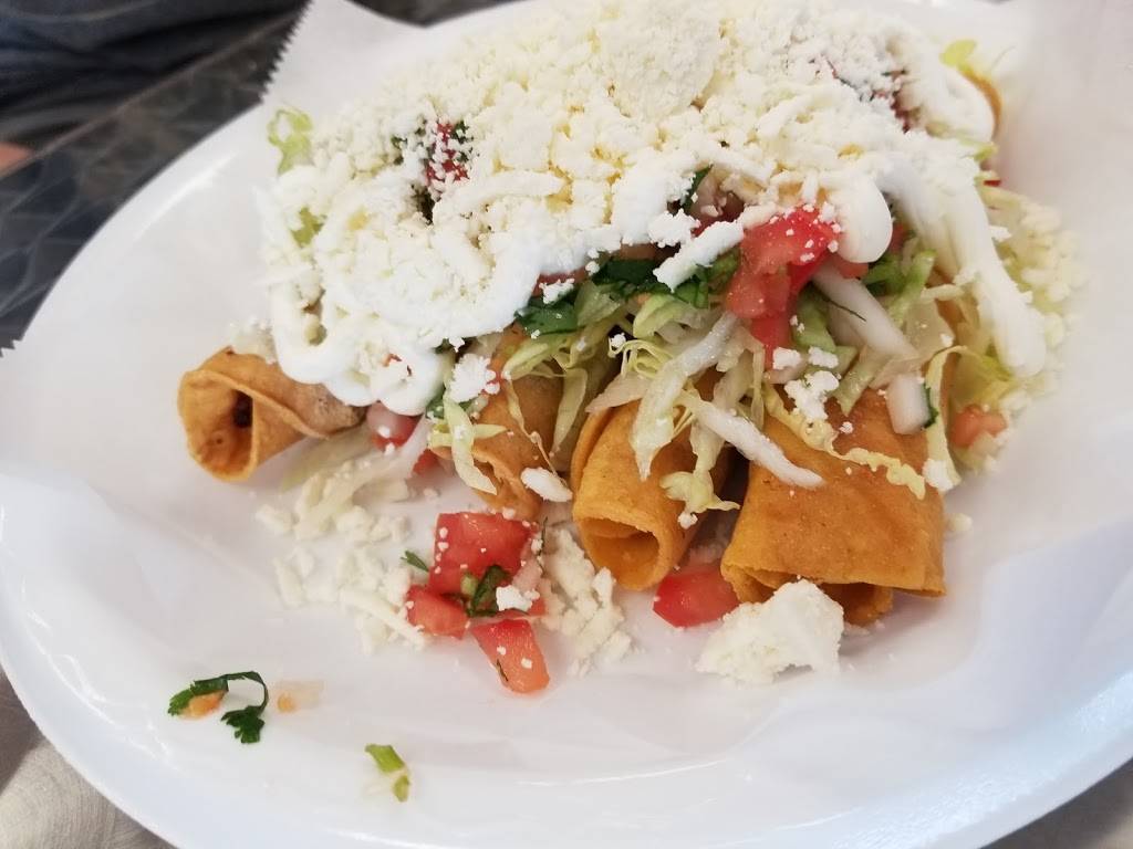 Pepes Mexican Flavors | restaurant | 6114 Chambersburg Rd, Huber Heights, OH 45424, USA | 9372332300 OR +1 937-233-2300