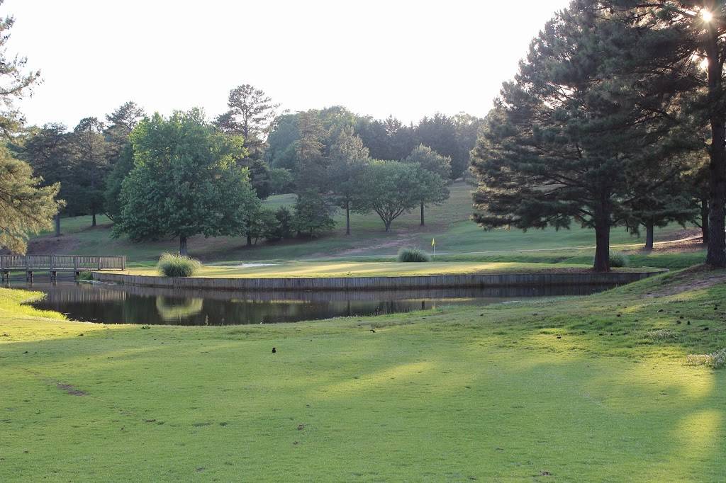 Paris Mountain Country Club | restaurant | 301 Old Rockhouse Rd, Greenville, SC 29609, USA | 8648344781 OR +1 864-834-4781