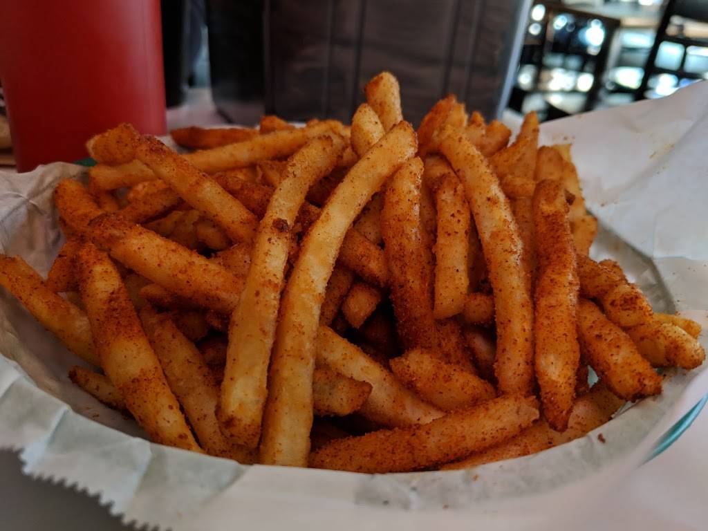 The Boiling Crab | restaurant | 10875 Kinross Ave, Los Angeles, CA 90024, USA | 3102084888 OR +1 310-208-4888