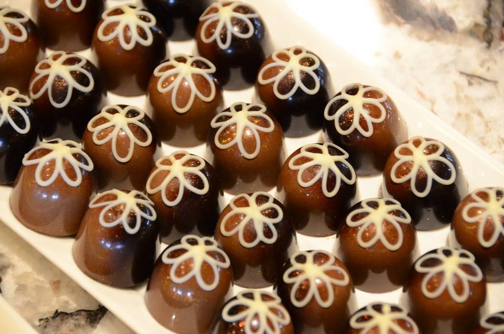 The Chocolate Sanctuary | night club | 5101 Washington St, Gurnee, IL 60031, USA | 2249440808 OR +1 224-944-0808