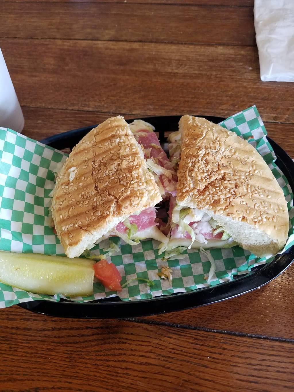 Bogies Delicatessen | restaurant | 2028 W Poplar Ave, Collierville, TN 38017, USA | 9018548555 OR +1 901-854-8555