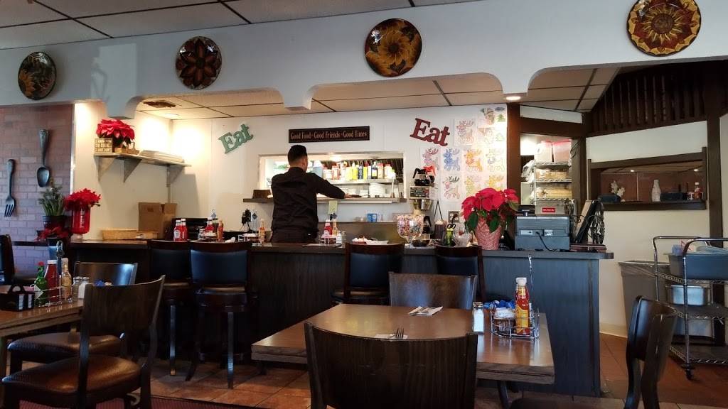 El Cerrito Cafe | restaurant | 19619 Temescal Canyon Rd, Corona, CA 92881, USA | 9514079024 OR +1 951-407-9024