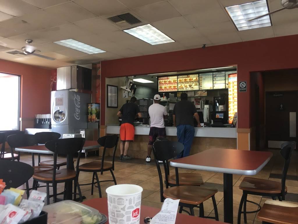 Jack in the Box | restaurant | 11706 S Texas 6, Sugar Land, TX 77478, USA | 8325039443 OR +1 832-503-9443