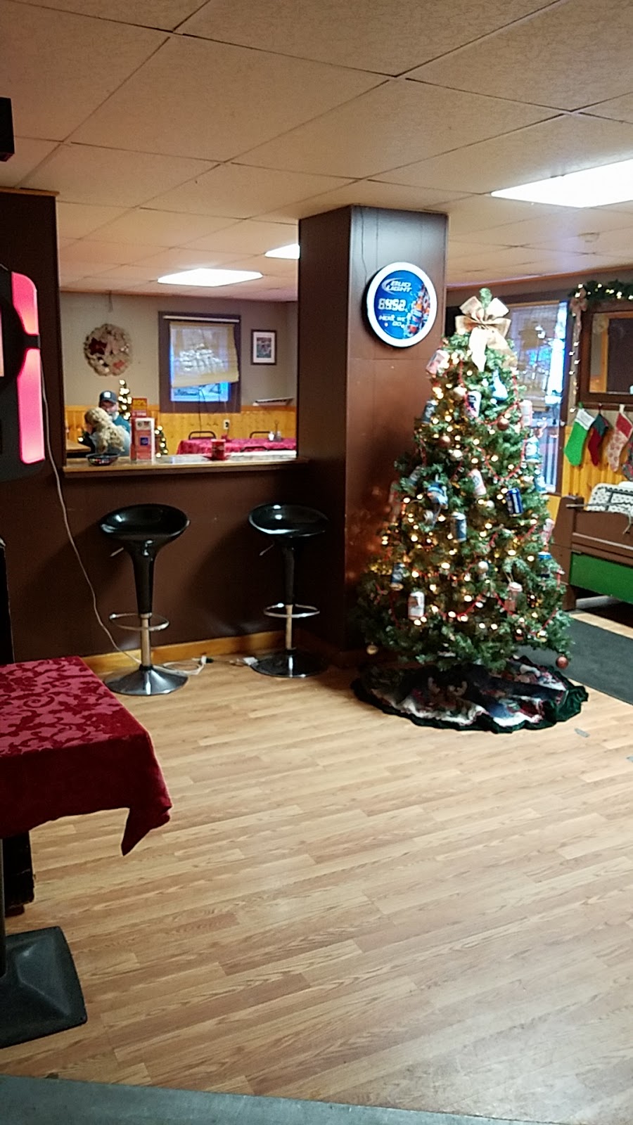 Muskies Sports bar & grill | restaurant | 583 S 1st St, Fulton, NY 13069, USA | 3155933217 OR +1 315-593-3217