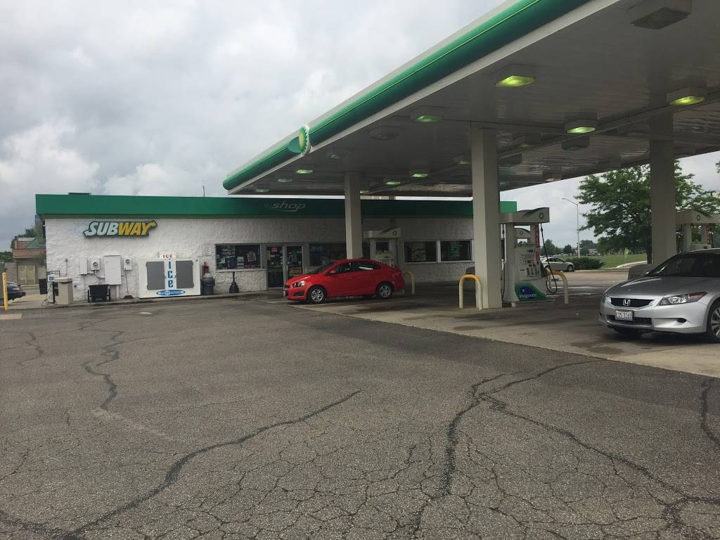 BP | restaurant | 650 Midland Rd, Janesville, WI 53546, USA | 6087583540 OR +1 608-758-3540