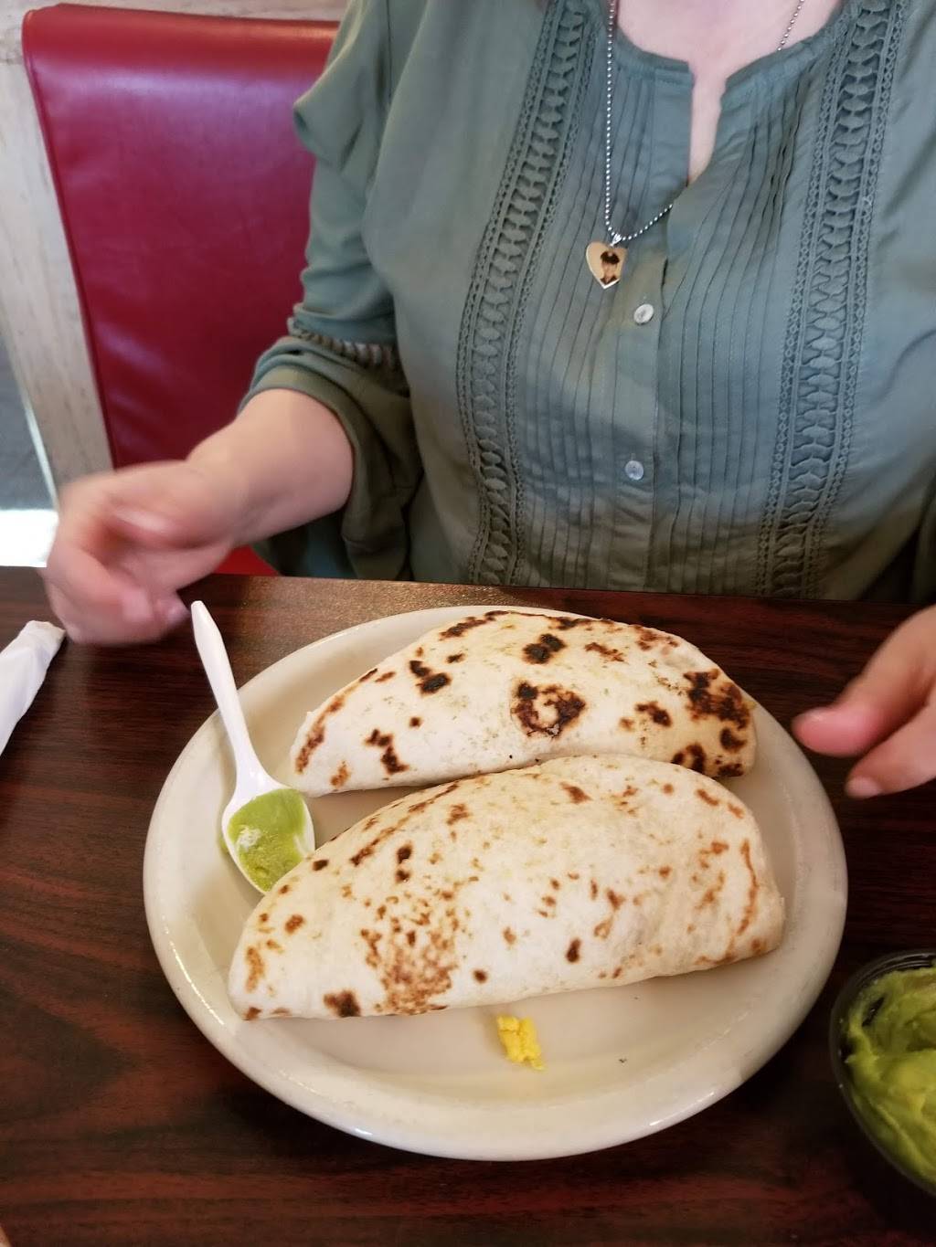 Tommys Restaurant | restaurant | 6510 San Pedro Ave, San Antonio, TX 78216, USA | 2108226702 OR +1 210-822-6702