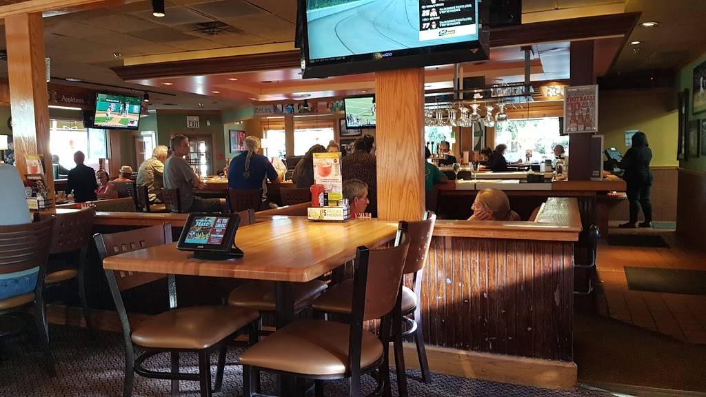 Applebees Grill + Bar | restaurant | 88 Old Trolley Rd, Summerville, SC 29485, USA | 8438710682 OR +1 843-871-0682
