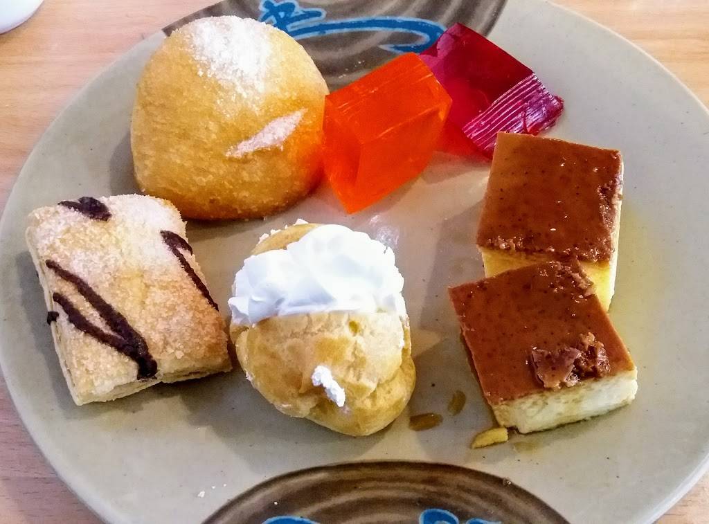 Super Buffet | restaurant | 1405 E Yosemite Ave, Manteca, CA 95336, USA | 2098258998 OR +1 209-825-8998