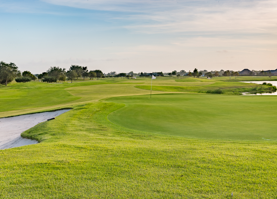 LaTour Golf Club | restaurant | 300 Latour Blvd, Mathews, LA 70375, USA | 9855320494 OR +1 985-532-0494