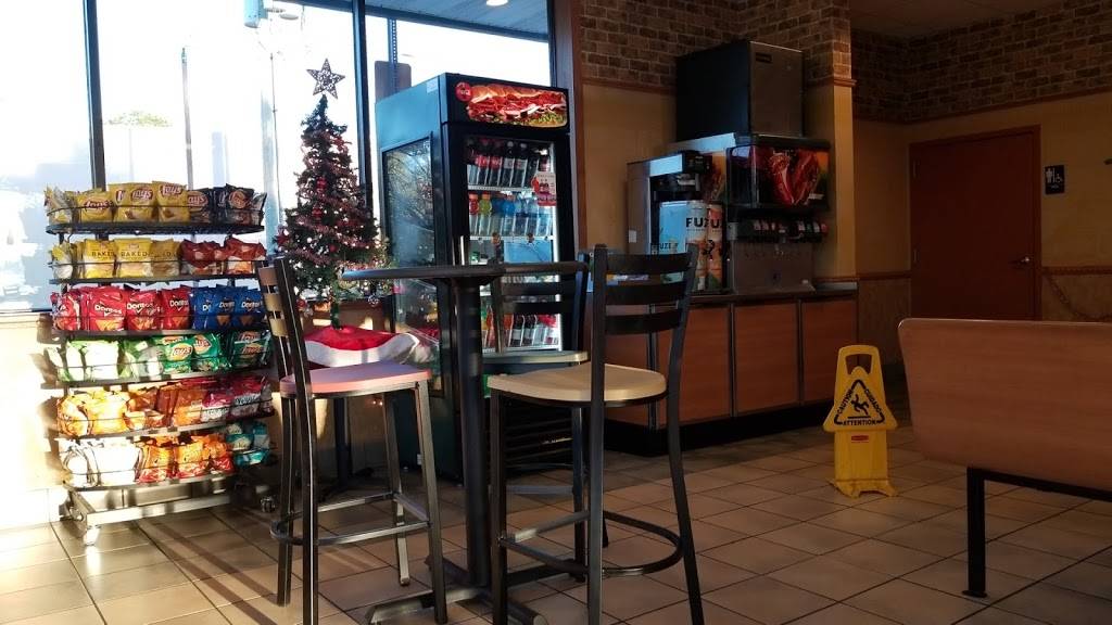 Subway Restaurants | restaurant | 8215 W Beaver St, Jacksonville, FL 32220, USA | 9047861575 OR +1 904-786-1575