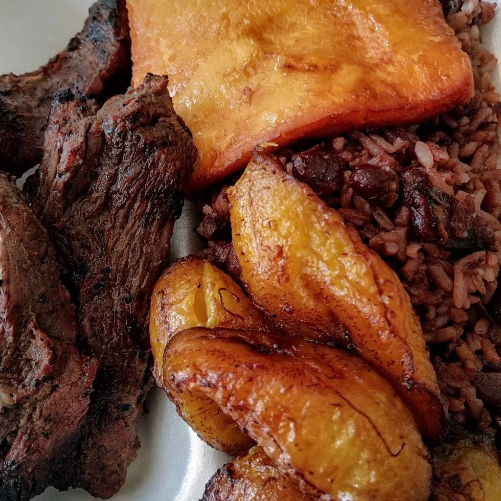 Delicias De Nicaragua | restaurant | 6900 W 32nd Ave, Hialeah, FL 33018, USA | 3058214389 OR +1 305-821-4389