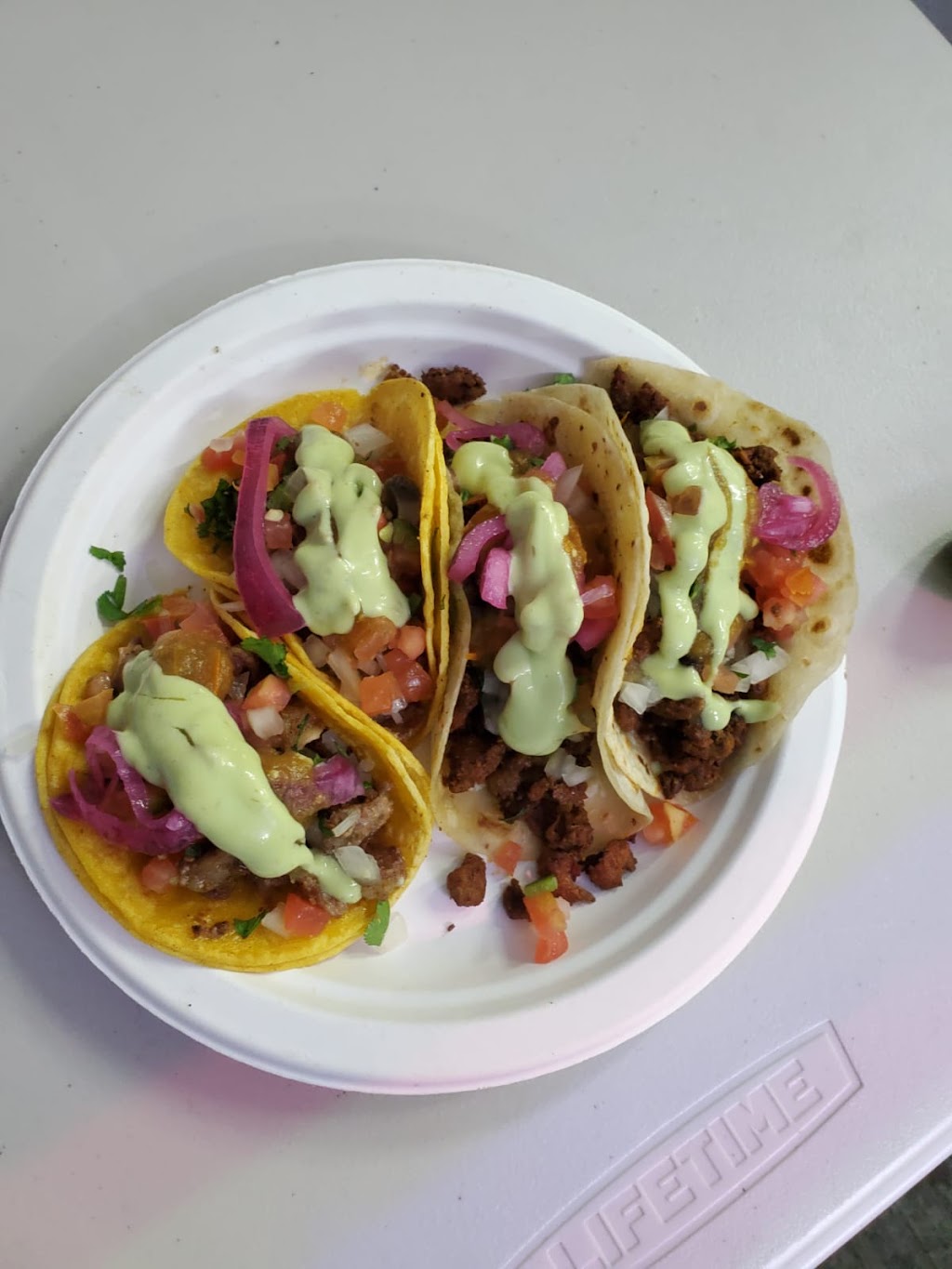 dannas hotdogs 2 | meal takeaway | 5438 N 59th Ave, Glendale, AZ 85301, USA | 6235217814 OR +1 623-521-7814