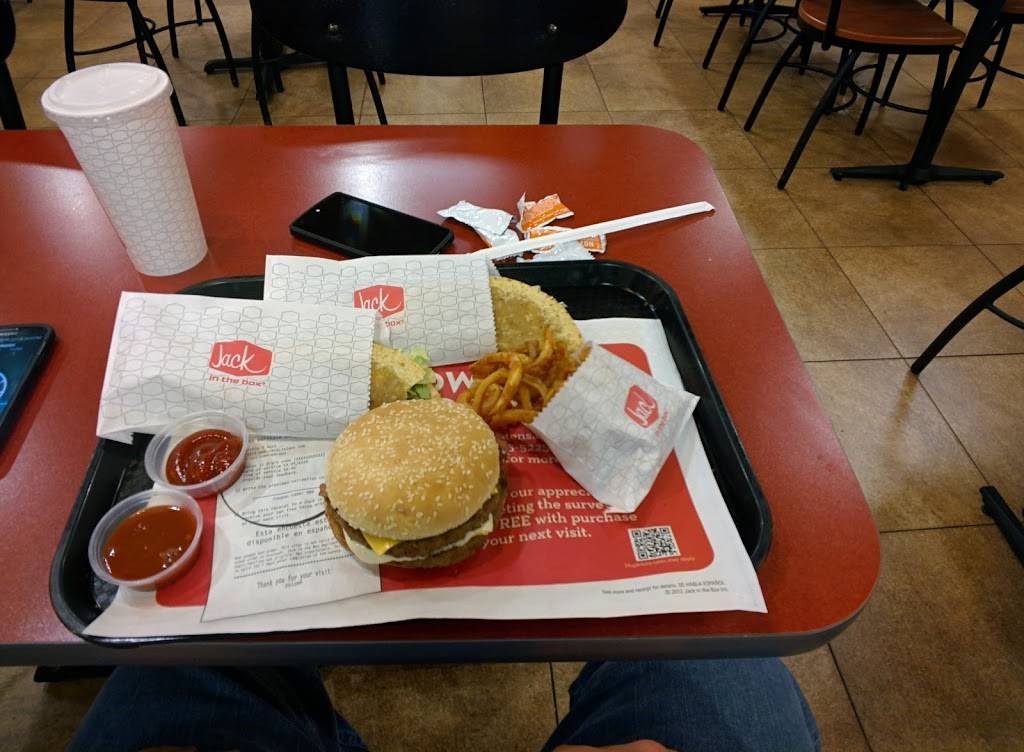 Jack in the Box | restaurant | 10317 Metcalf Ave, Overland Park, KS 66212, USA | 9133812618 OR +1 913-381-2618