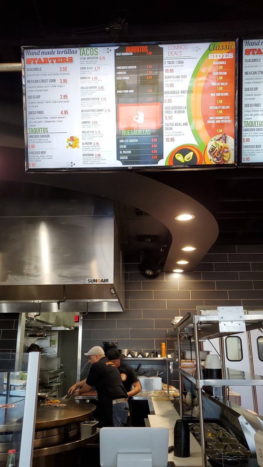 DTaco Joint | restaurant | 5587 S Rainbow Blvd, Las Vegas, NV 89118, USA | 7023680172 OR +1 702-368-0172