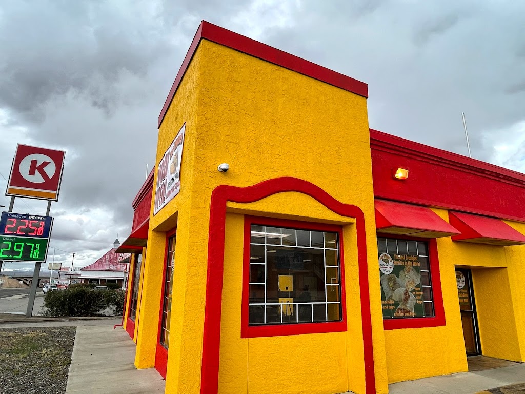 Los victors Mexican food California Style | restaurant | 901 N Hudson St, Silver City, NM 88061, USA | 5755384399 OR +1 575-538-4399