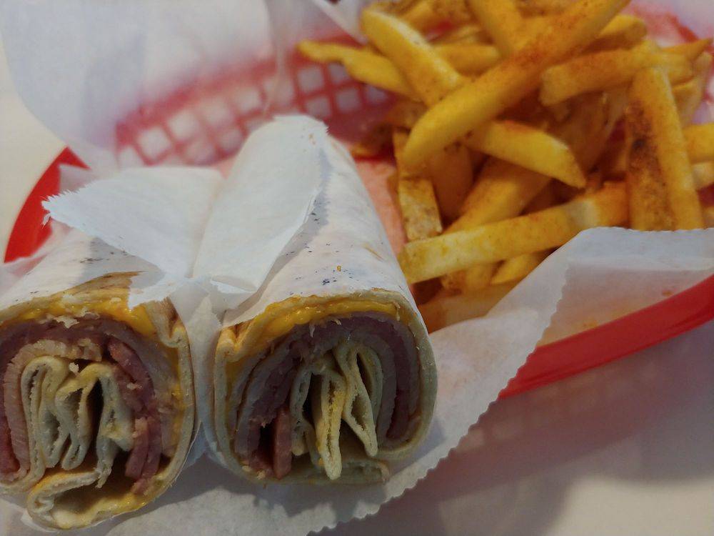 The Purple Onion Inverness | restaurant | 4505 Riverview Pkwy, Birmingham, AL 35242, USA | 2059951280 OR +1 205-995-1280