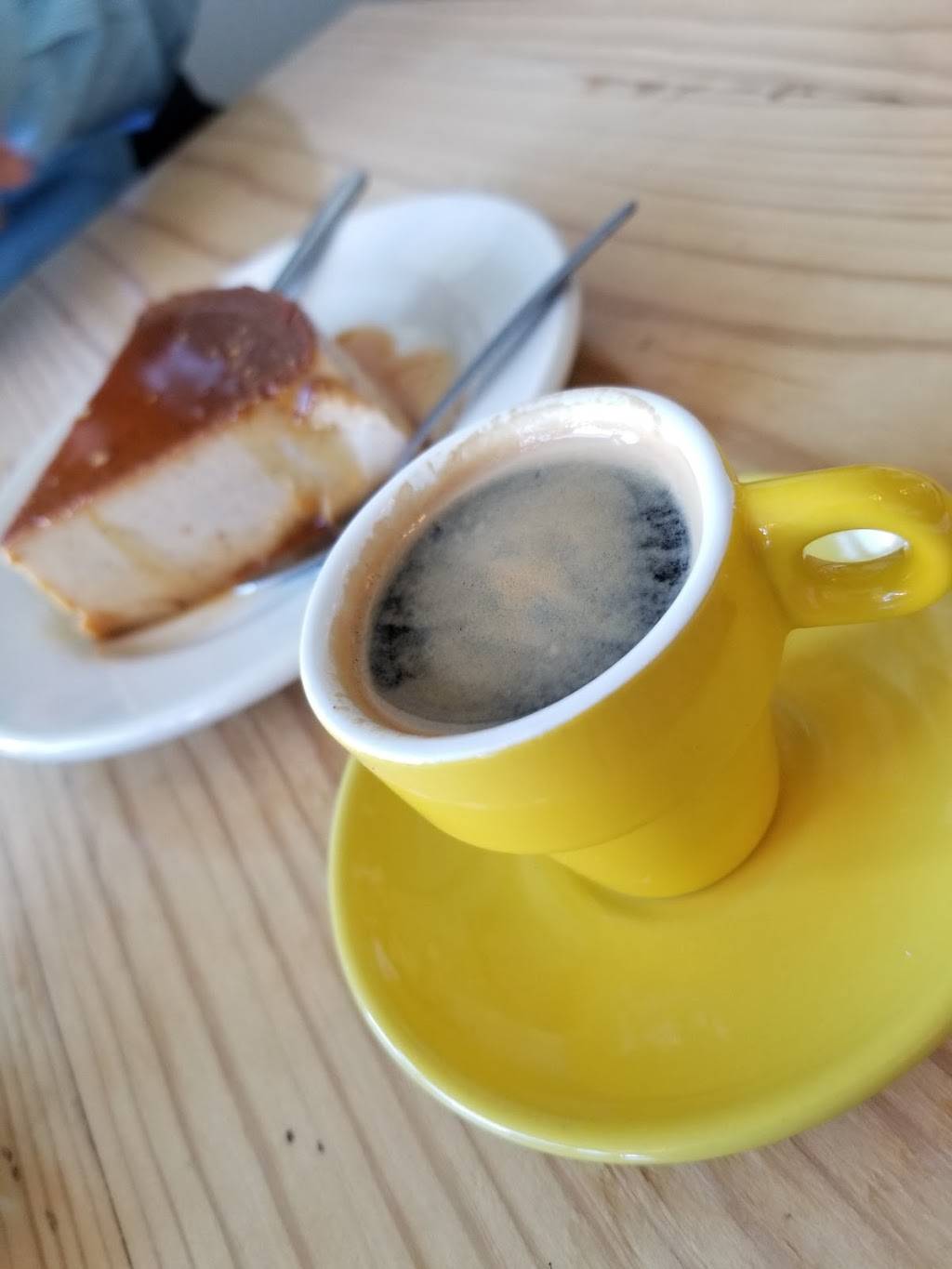 Que Rico! Cuban Cafe | restaurant | 4200 Magazine St, New Orleans, LA 70115, USA | 5048271398 OR +1 504-827-1398