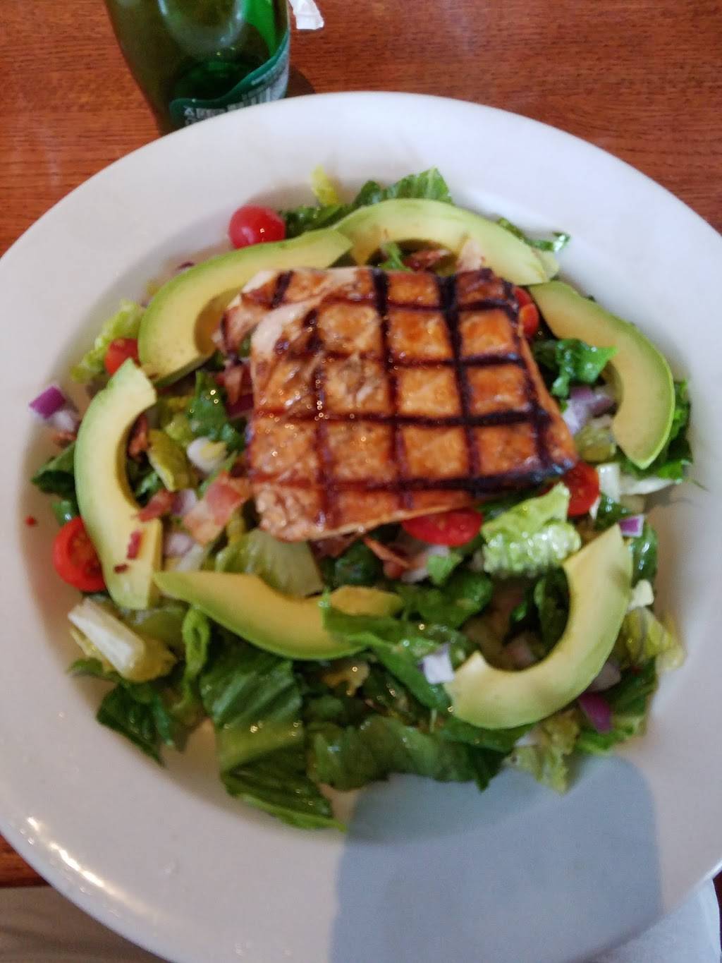 Glory Days Grill | restaurant | 3 Lee Airpark Dr, Edgewater, MD 21037, USA | 4438088880 OR +1 443-808-8880