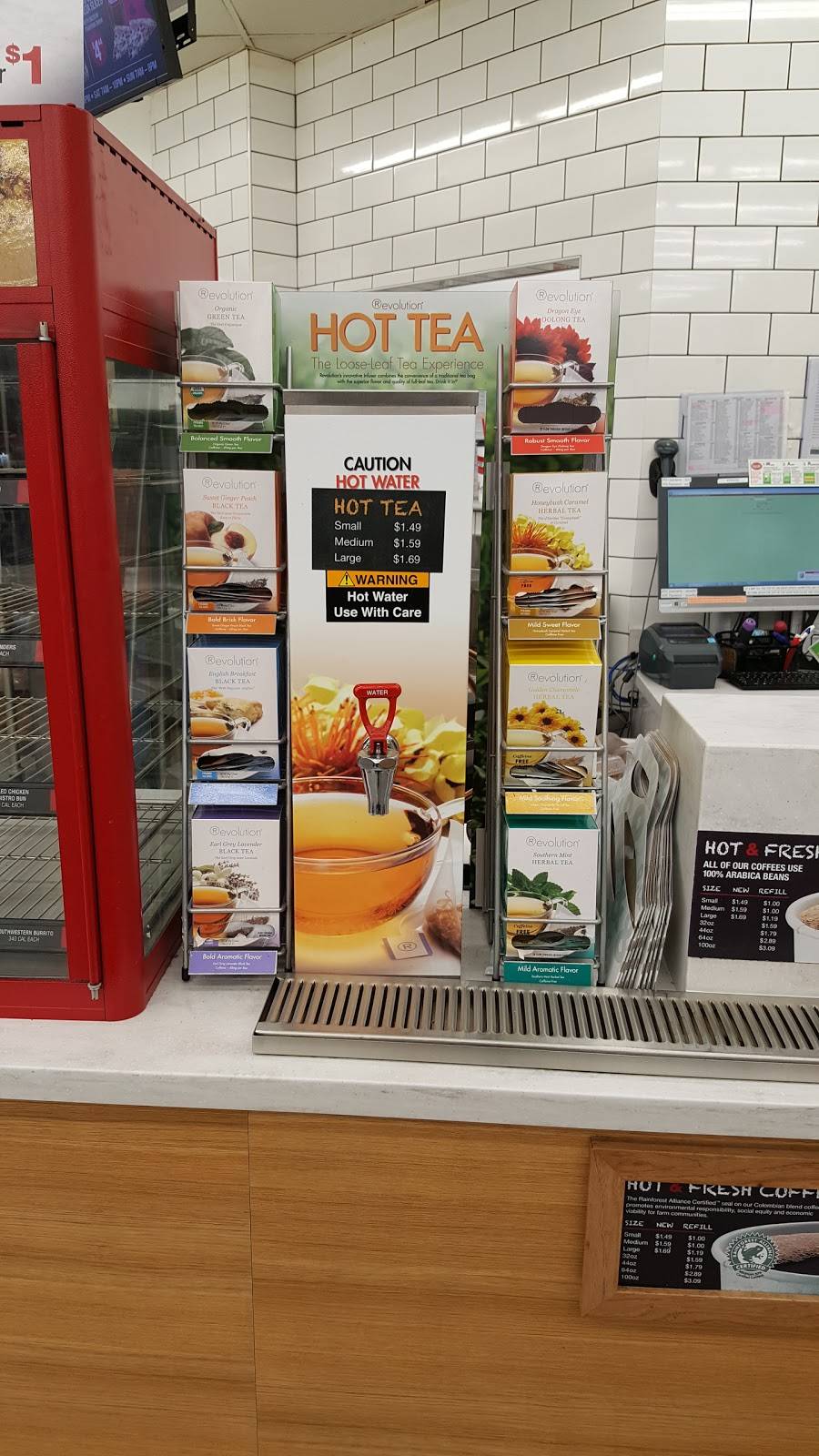 Kum & Go | meal takeaway | 1010 S 154th St, Omaha, NE 68154, USA | 4023303678 OR +1 402-330-3678