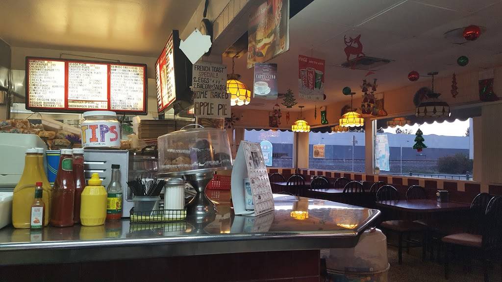 J B Burgers | restaurant | 15800 Main St, La Puente, CA 91744, USA | 6263364549 OR +1 626-336-4549