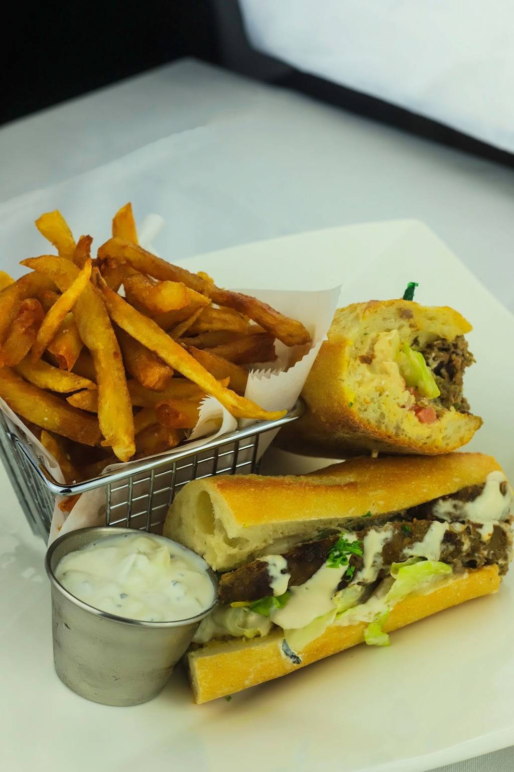 Everest Restaurant | restaurant | 349 Johnson St Suite 3, Hollywood, FL 33019, USA | 7547035964 OR +1 754-703-5964