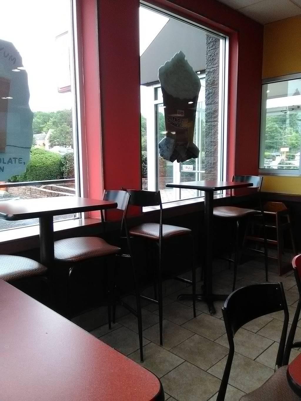 Dunkin | cafe | 1860 NJ-70 E, Cherry Hill, NJ 08003, USA | 8564249796 OR +1 856-424-9796